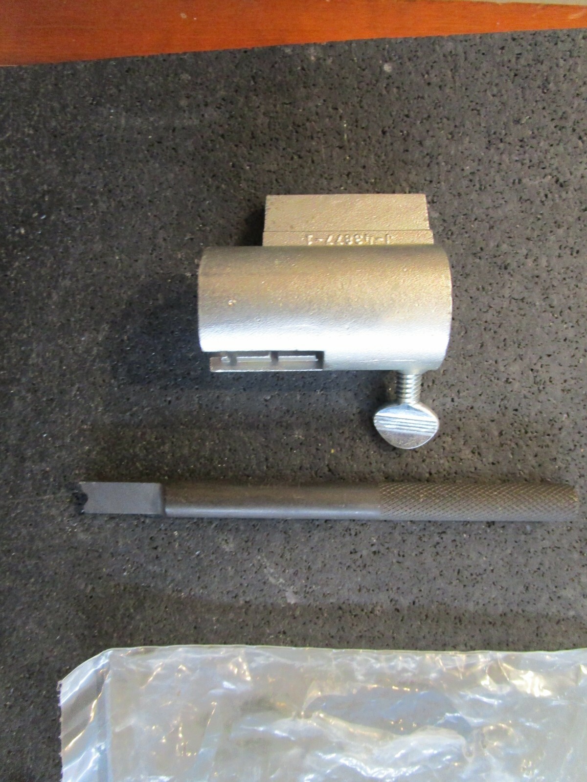 KENT MOORE J43877 LOCK CYLINDER HOLDER STAKING TOOL eBay