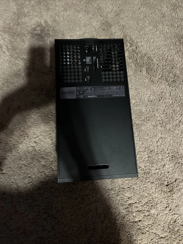 Paquete Xbox Series X (injusticia ya en unidad de disco)  Foto 4 de 4