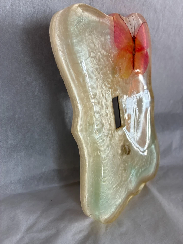 Cubierta de placa de interruptor de un solo polo mariposa acrílico resina Lucite retro vintage Foto 3 de 4