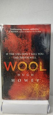 Wool Hugh Howey  The Silo Trilogy Order Hardback Book 2013 Ex Library Copy