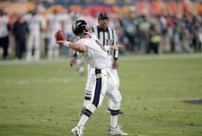 Trent Dilfer Baltimore Ravens throws a pass v the New York Giants - Old Photo