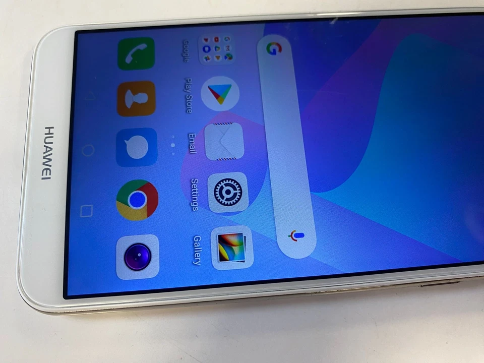 Huawei Y6 2018 ATU-L21 Smartphone Mobile UNLOCKED 16GB Android 8 4G NFC Gold - Image 4 of 4