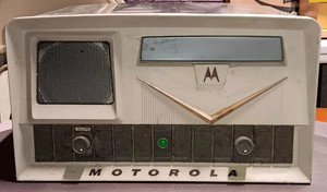 Vintage MOTOROLA Business Dispatcher Base Station Ham Radio Transceiver