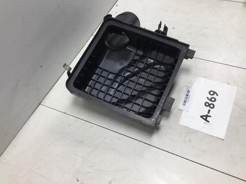 2009 SUBARU TRIBECA AIR FILTER BOX UPPER OEM+ - Image 3 of 4