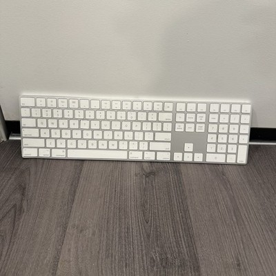Apple Magic Keyboard with Numeric Keypad Silver Model A1843 USBC