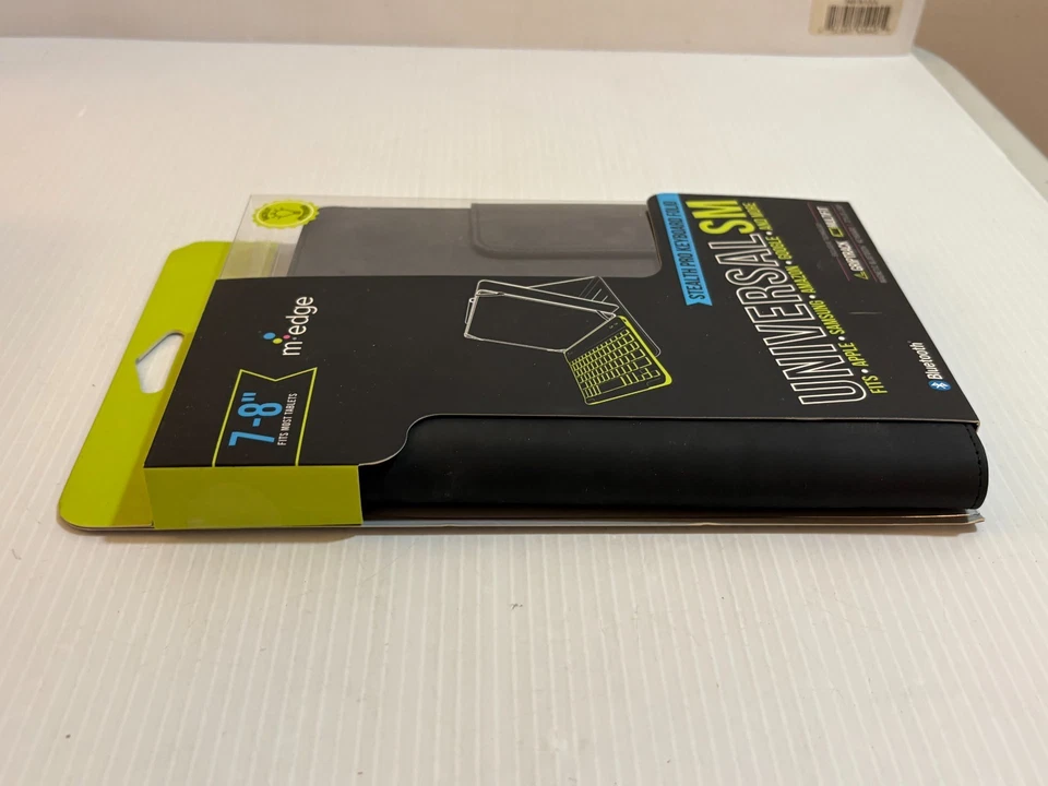 M-Edge NEW Universal SM Stealth Pro Keyboard Folio Tablet Case 7-8" Backlit - Image 3 of 4