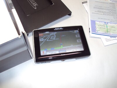 Magellan Maestro 4250 Car Set GPS 4.3'' LCD USA CANADA PR MAPS