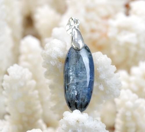 Bague Triangle En Pierre De Jais Noire, Bague Croix En Pierre Noire