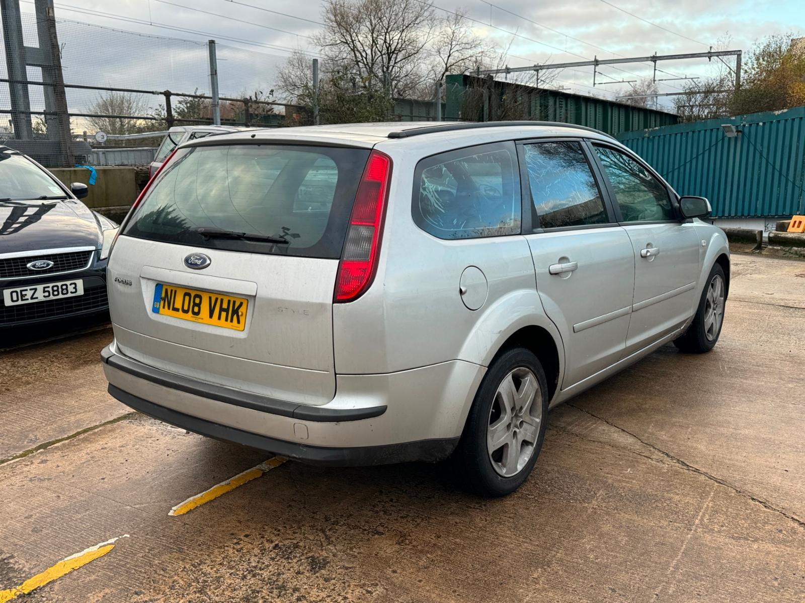 FORD FOCUS 1.8 TDCi Style 5dr 2008 cheap part x car to clear. Runs