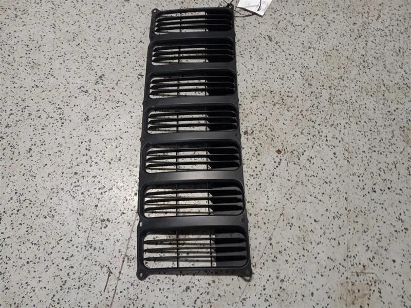 Rejilla Jeep Patriot 2007-2010 Foto 2 de 4