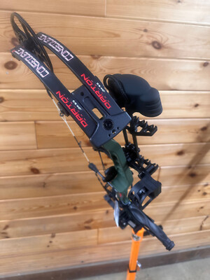 New Darton Consequence 2 LH 70# OD Green w/Black Limbs Ready Hunt Package Bear