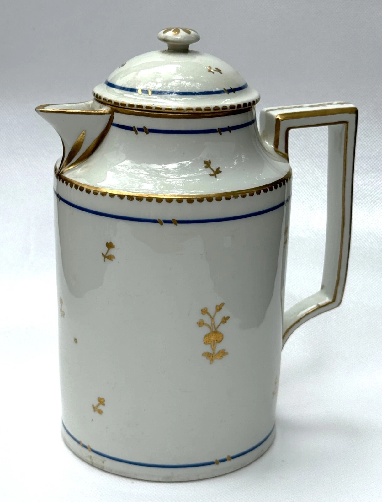 ELEGANT ANTIQUE ROYAL VIENNA GILT DECORATED COFFEE POT; c.1880; signed - Picture 1 of 8