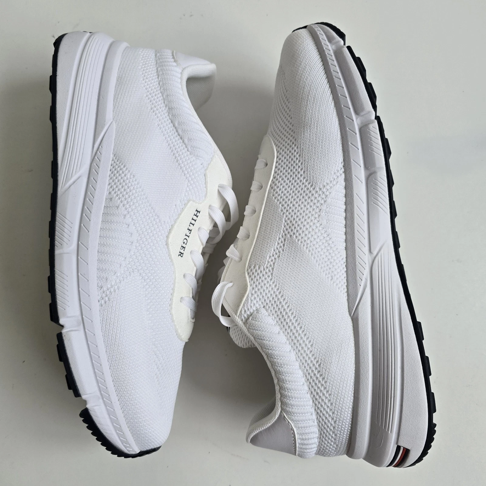 Tommy Hilfiger Men’s White Lightweight RWB Knit Trainers UK Size 8