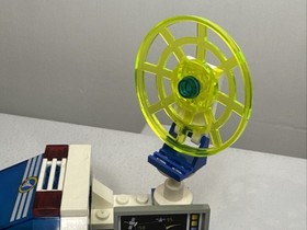 Lego 6453 * Space Port: Com-Link Cruiser *missing Minifigure