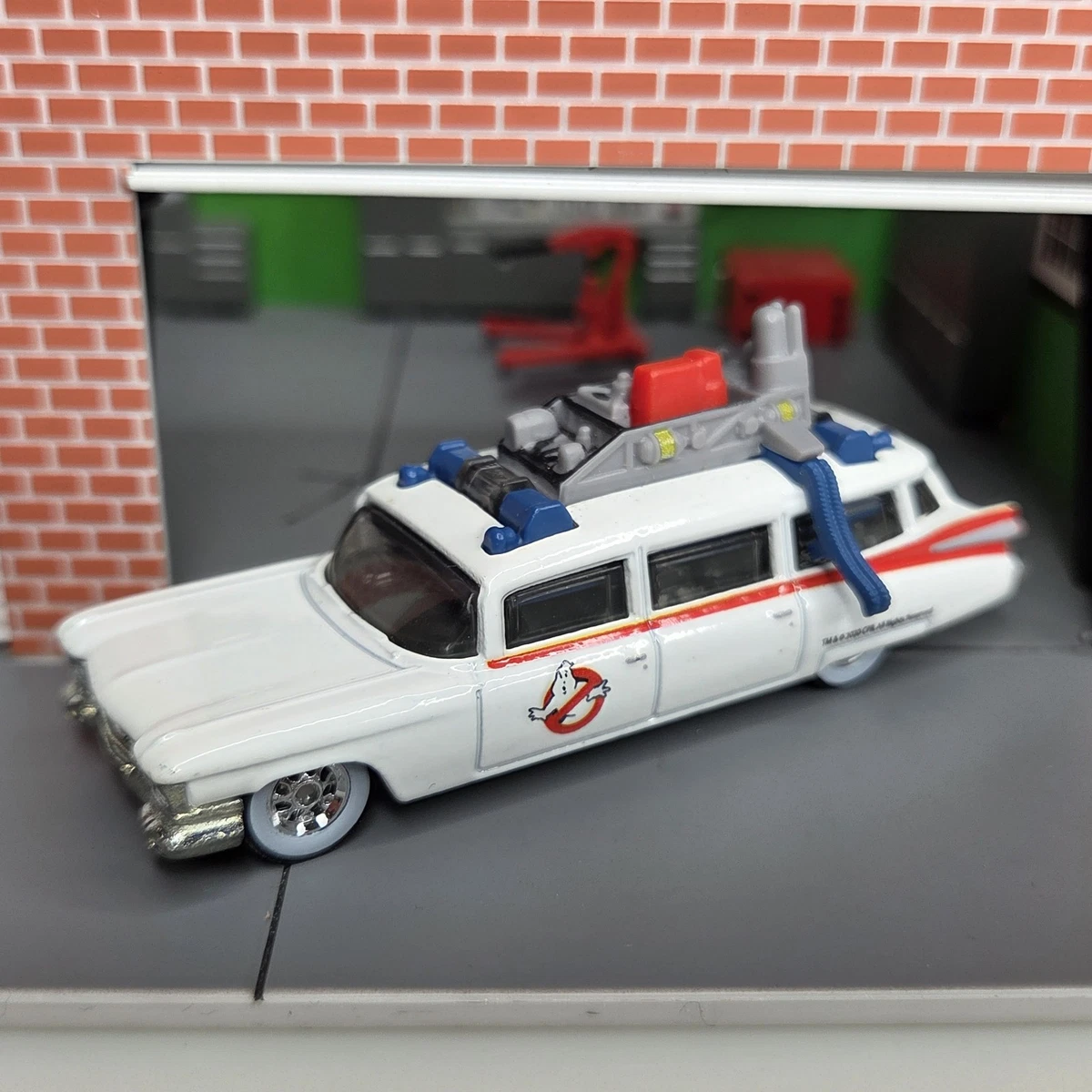 Hot Wheels Real Riders Ghostbusters Diecast & Toy Vehicles for