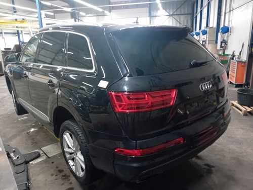 Puerta delantera derecha audi q7 3.0 tdi quattro - Imagen 9 de 10