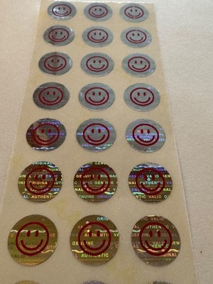 100 SMILY FACE ROUND HOLOGRAM STICKERS -TICKET SECURITY-DOCUMENTS-PREVENT FRAUD