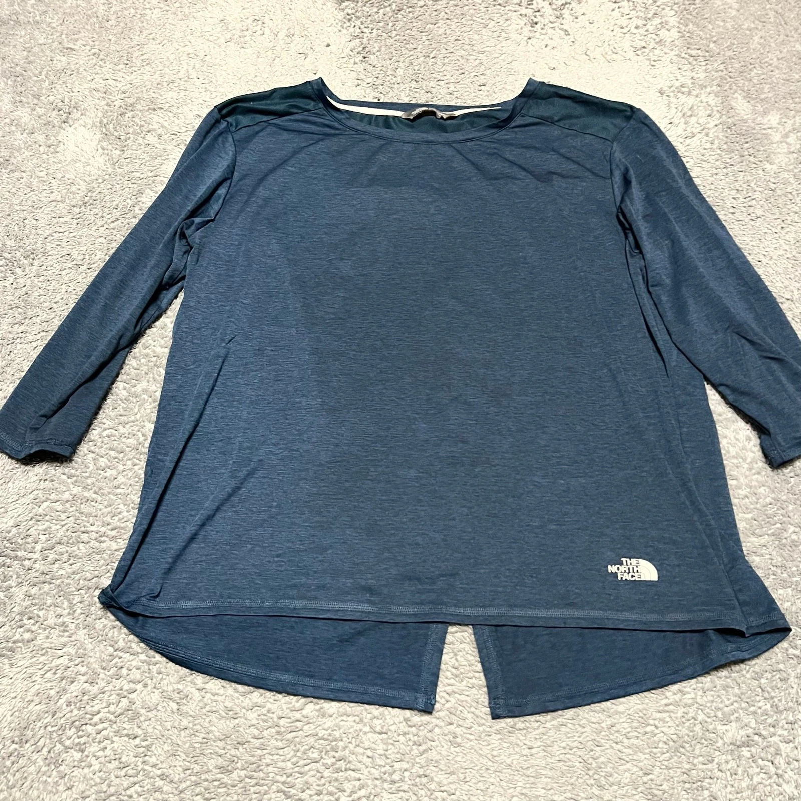 The North Face Shirt Womens XL Blue Back Vent Long Sleeve Hike Performance