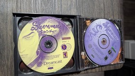 Shenmue - Sega Dreamcast - CIB - 3 game discs and passport disc - tested