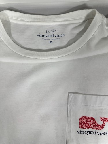 Vineyard Vines Men's M Long Sleeve Pocket T-Shirt White Valentine's Whale - Picture 2 of 4