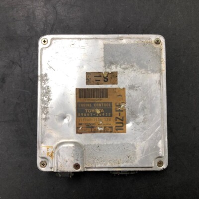 トヨタ エンジンコントロールユニット 89661-22161 12V エンジンコントロールユニット89661-0X74089661-08640 89661