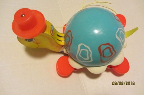 VINTAGE FISHER PRICE TIP TOE TURTLE PULL TOY ANTIQUE 1962 EXCELLENT CONDITION - Picture 3 of 7