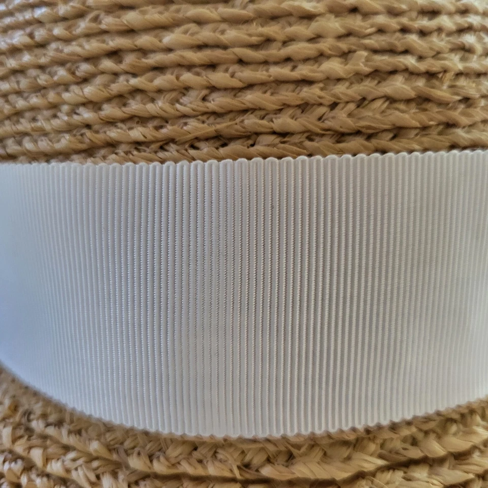 Ralph Lauren Girls Vintage Raffia Hat 4–6x – Rare 2009 Find with Floral Detail - Image 4 of 4