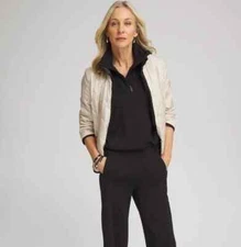 CHICO'S Zenergy Jacket Quilted Hooded 3M Thinsulate Size Medium NWT