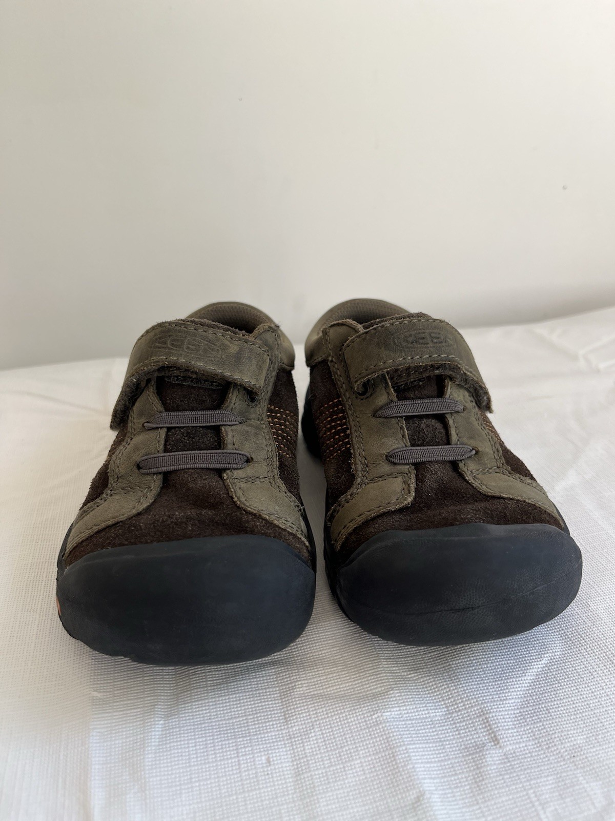 Scarpe KEEN Kids Austin taglia 11 marrone verde scamosciate escursionismo outdoor passeggio festività