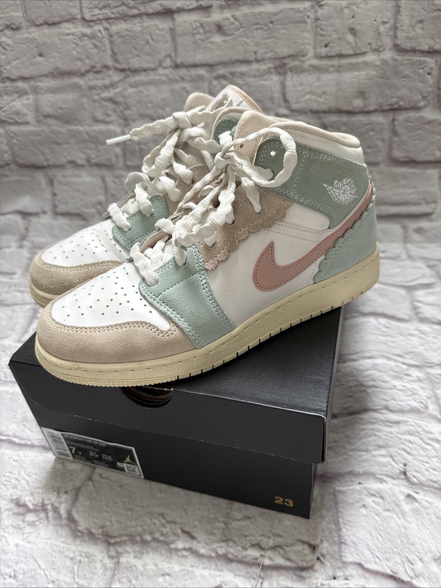 Size 7 (GS) - Jordan 1 Mid SE Scalloped Edge for sale online  display picture 2