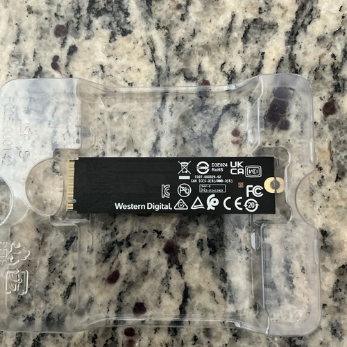 WD PC SN560 NVMe SSD 1TB FROM ASUS ROG ALLY X - Bild 2 von 3
