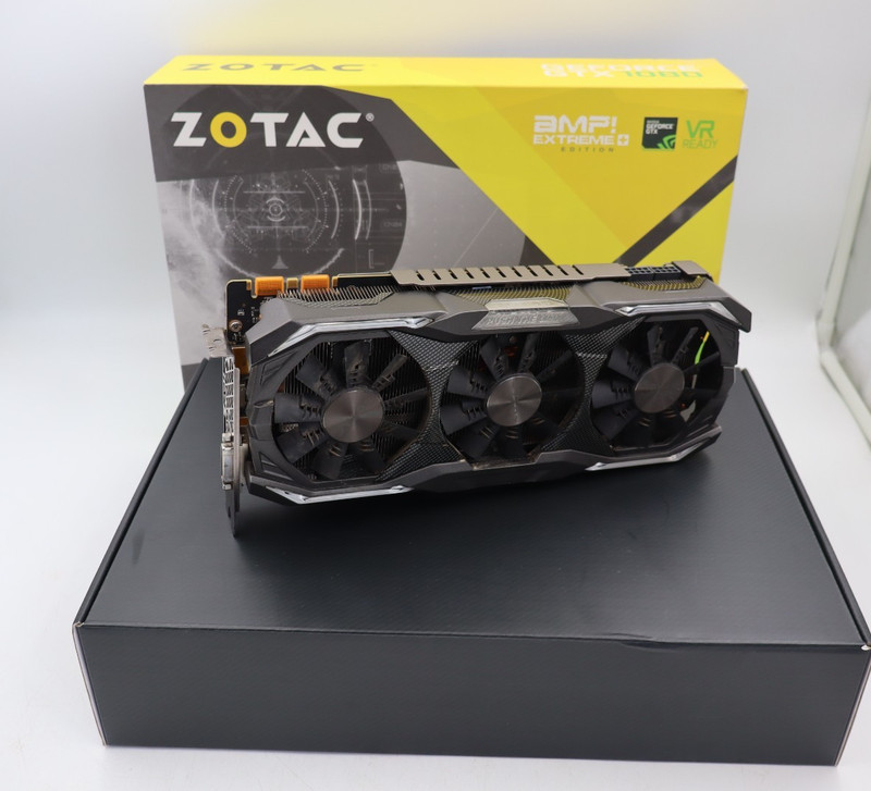 ZOTAC GeForce GTX 1080 AMP Extreme+ 8GB GDDR5X Graphics Card Boxed PCIE