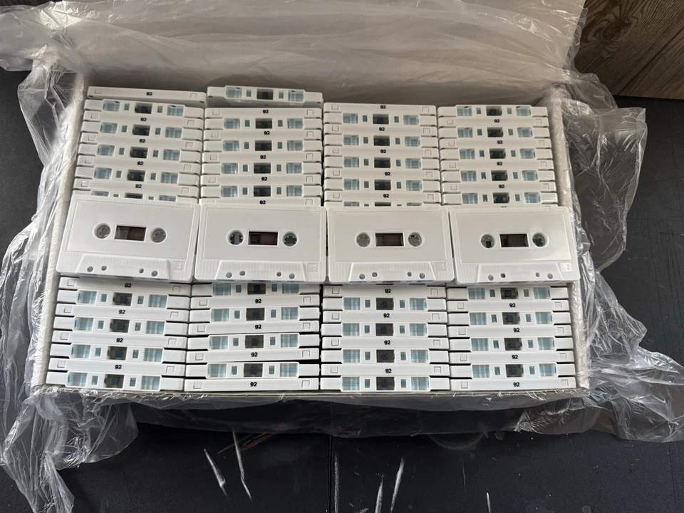 Lot Of 100 Blank Cassette Tapes C-92 White New 92 Minutes 100 In Box. - Image 2 of 4