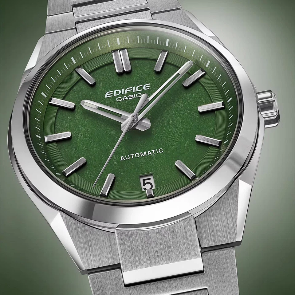 Casio Edifice Automatic Sapphire Stainless Steel Silver Green Watch EFK-100D-3A Foto 2 de 4