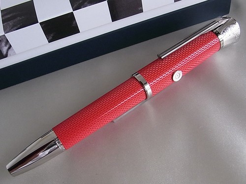 Montblanc Great Characters James Dean Special Edition Fountain Pen 14K F Nib - 第 2/15 張圖片