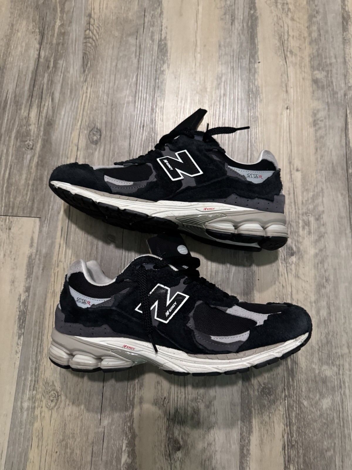 New Balance 2002R Black Grey image 2