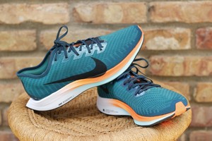 nike pegasus turbo 2 hkne