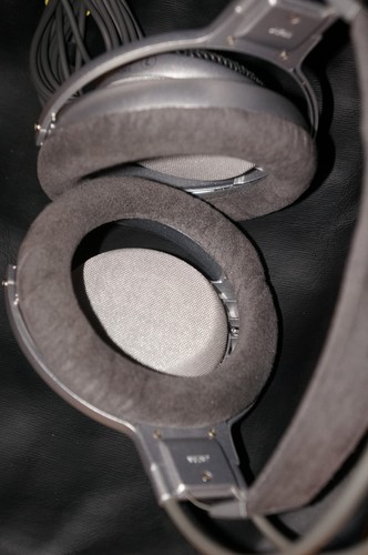 SONY MDR-F1 Open-Air Headphones Silver - Picture 12 of 16