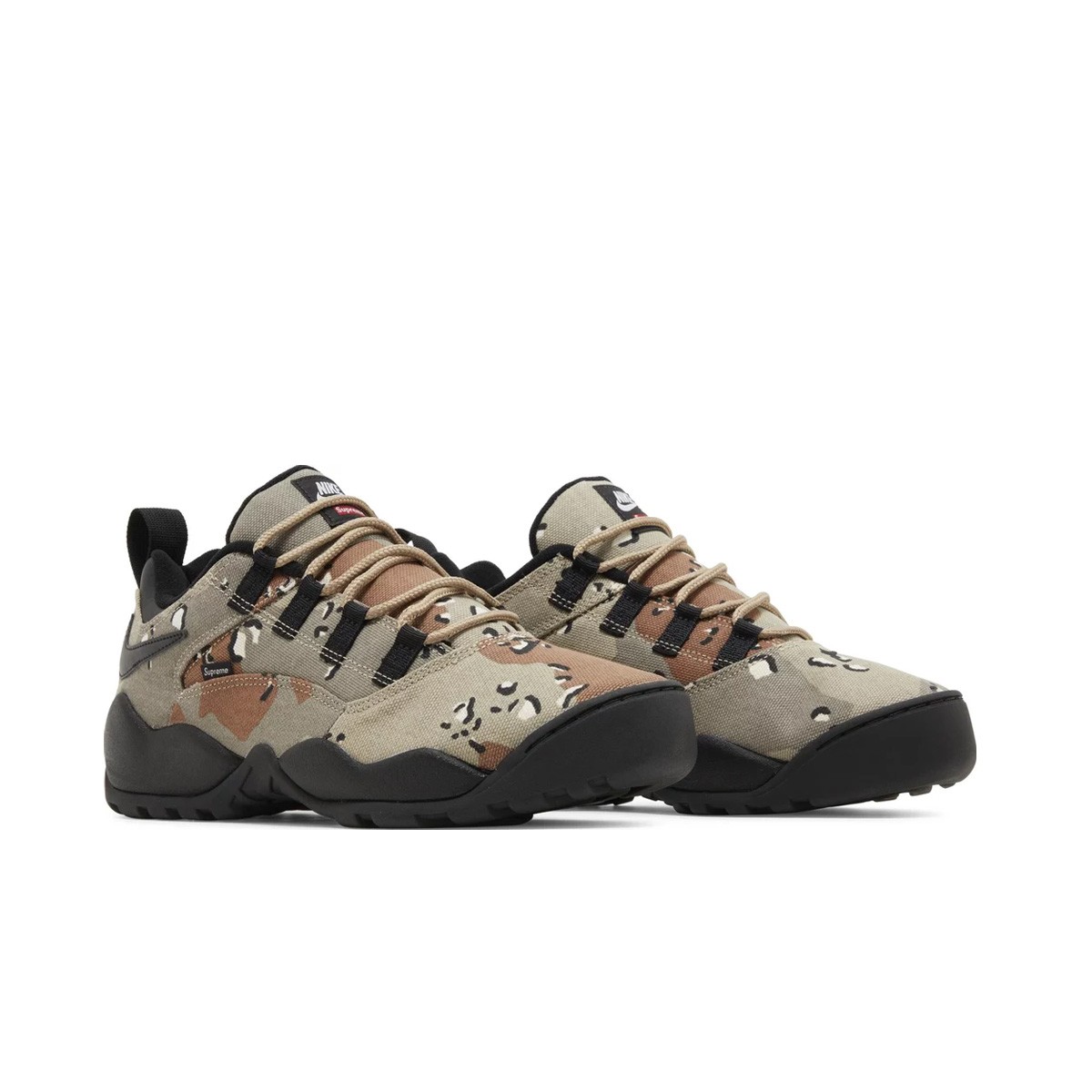 Supreme Men's Khaki/Archaeo Brown/Black Desert Camo Fashion Shoes