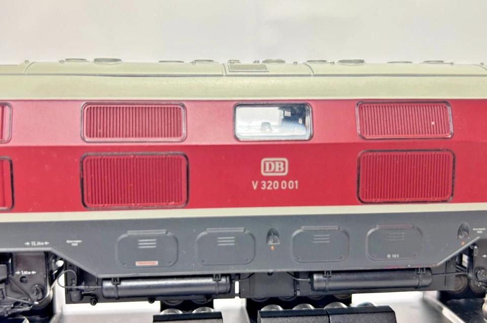 BRAWA HO 41314 V320 Diesel Locomotive DB Epoch III - DCC SOUND - Image 3 of 4