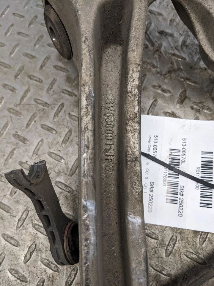 Brazo de control inferior izquierdo del conductor trasero compatible con 97-04 CORVETTE 1176800 Foto 2 de 4