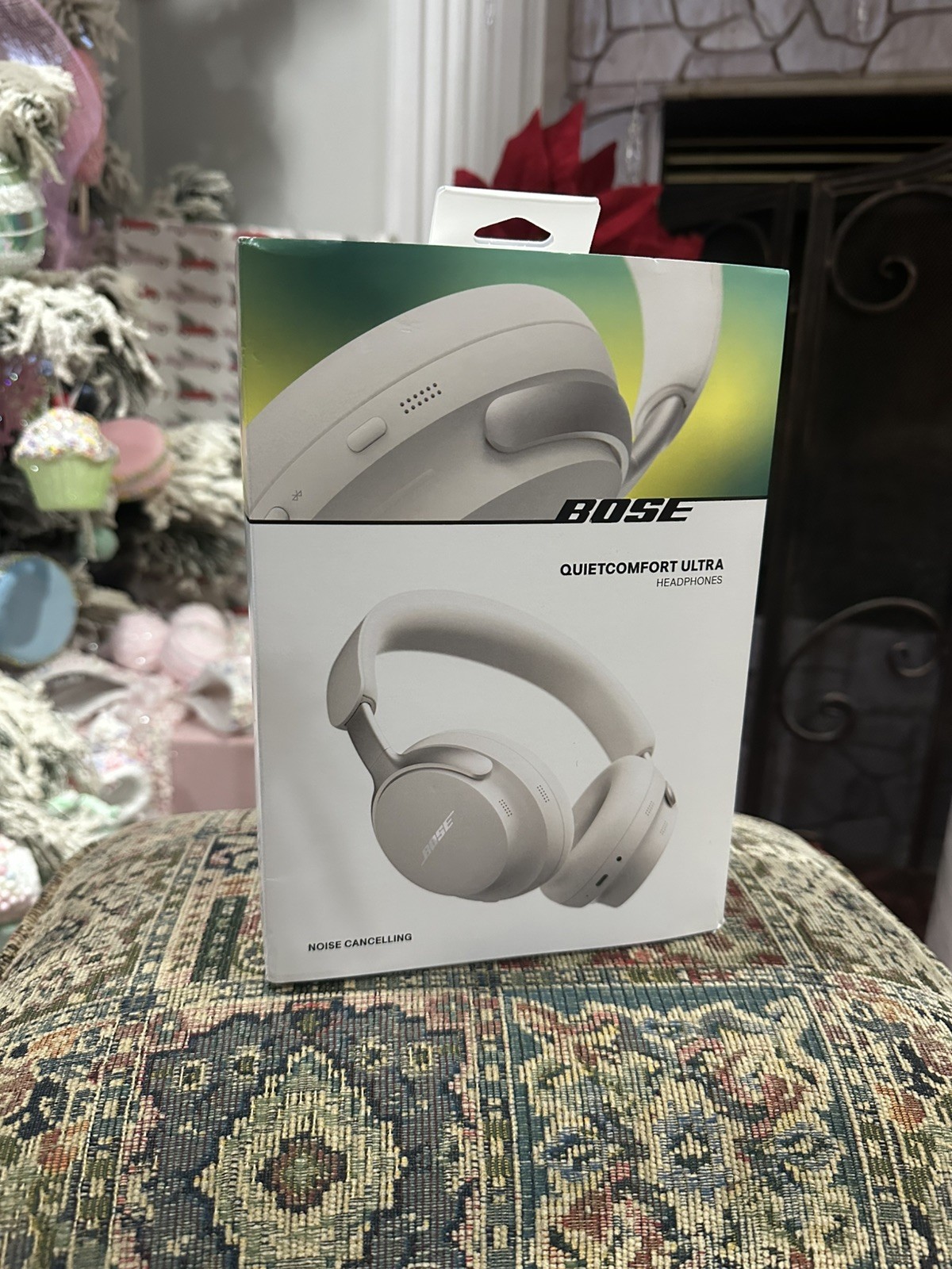 BOSE QuietComfort Ultra Headphones Noise Canceling Spatial Audio White