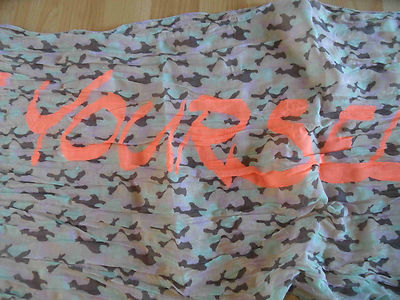 CODELLO Beautiful Bright Scarf DREAM CIRCUS NEW