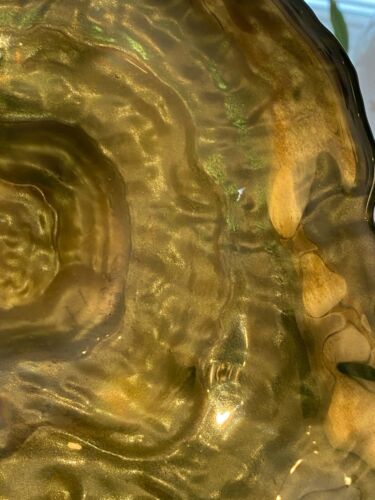 Green Art Glass Oyster Shaped Dish 6 1/2" x 8 1/2" - Picture 9 of 10