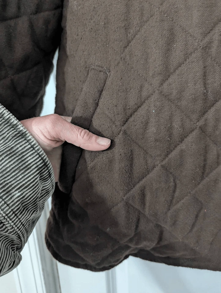 BDG quilted Shacket men's size medium brown lined snaps cotton Jacket - Image 4 of 4