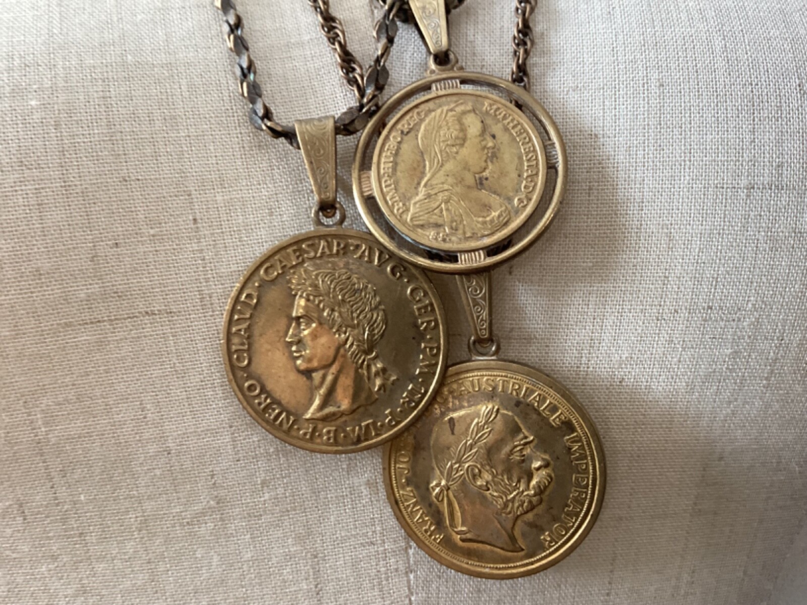 RARE VINTAGE AUTHENTIC SIGNED MIRIAM HASKELL SIGN… - image 4