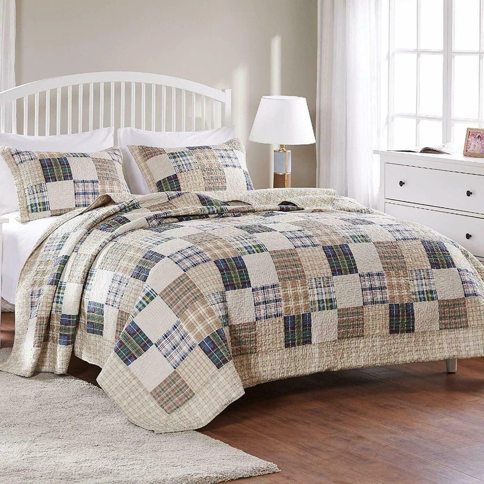 NEW! ~ COZY CLASSIC TAN BEIGE BLUE RED GREEN DENIM CABIN LODGE PLAID QUILT SET - Image 2 of 4
