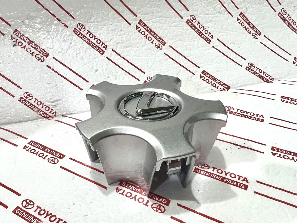 *NUEVA TAPA CENTRAL DE RUEDA LEXUS LS430 OEM con TAPAS PLATEADAS CROMADAS "L" 2001-2006 NUEVO Foto 3 de 4