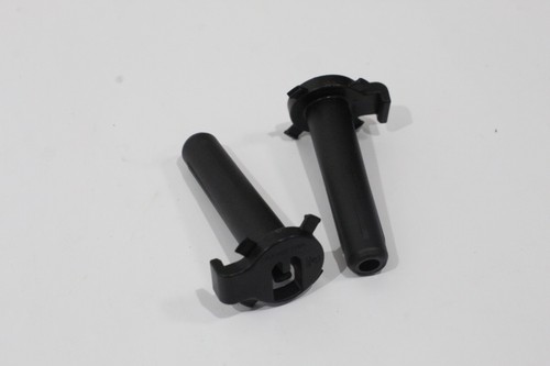 Audi Q5 8R paire de clips de fixation de radiateur neufs et d'origine ...