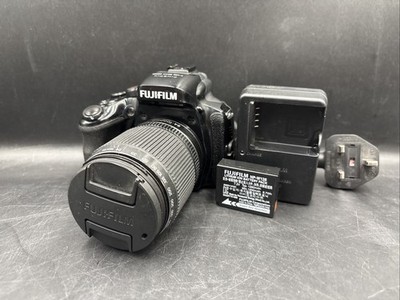Fujifilm FinePix Series HS50EXR 16.0MP 42x Zoom Digital Camera - Fully Working